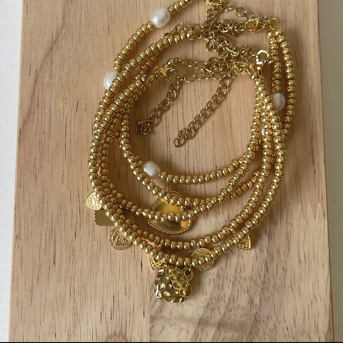 ‘SHINEY PEARL’ bracelet goud