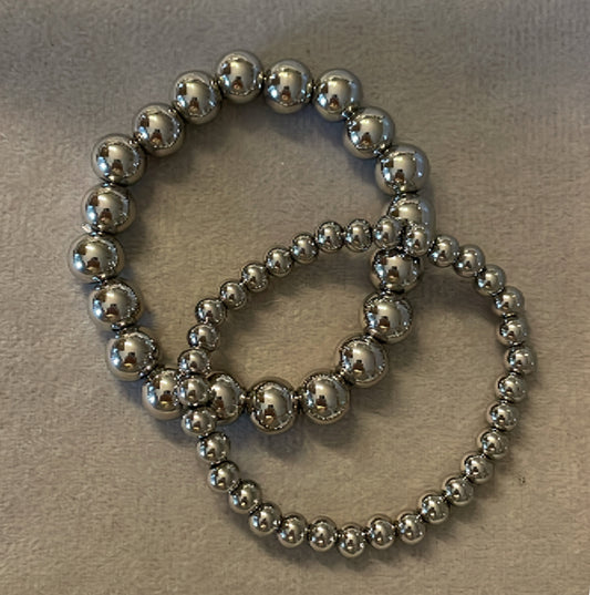 ‘ROUND BALLS’ bracelet zilver 6 mm