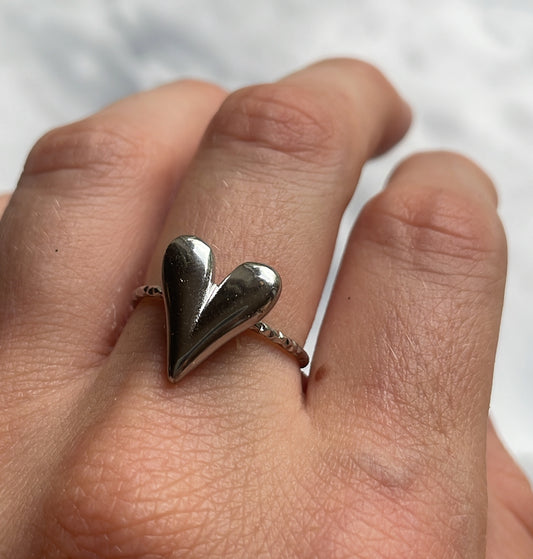 'SHARP HEART' ring zilver