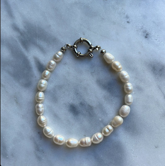 ‘CLASSIC PEARL’ bracelet