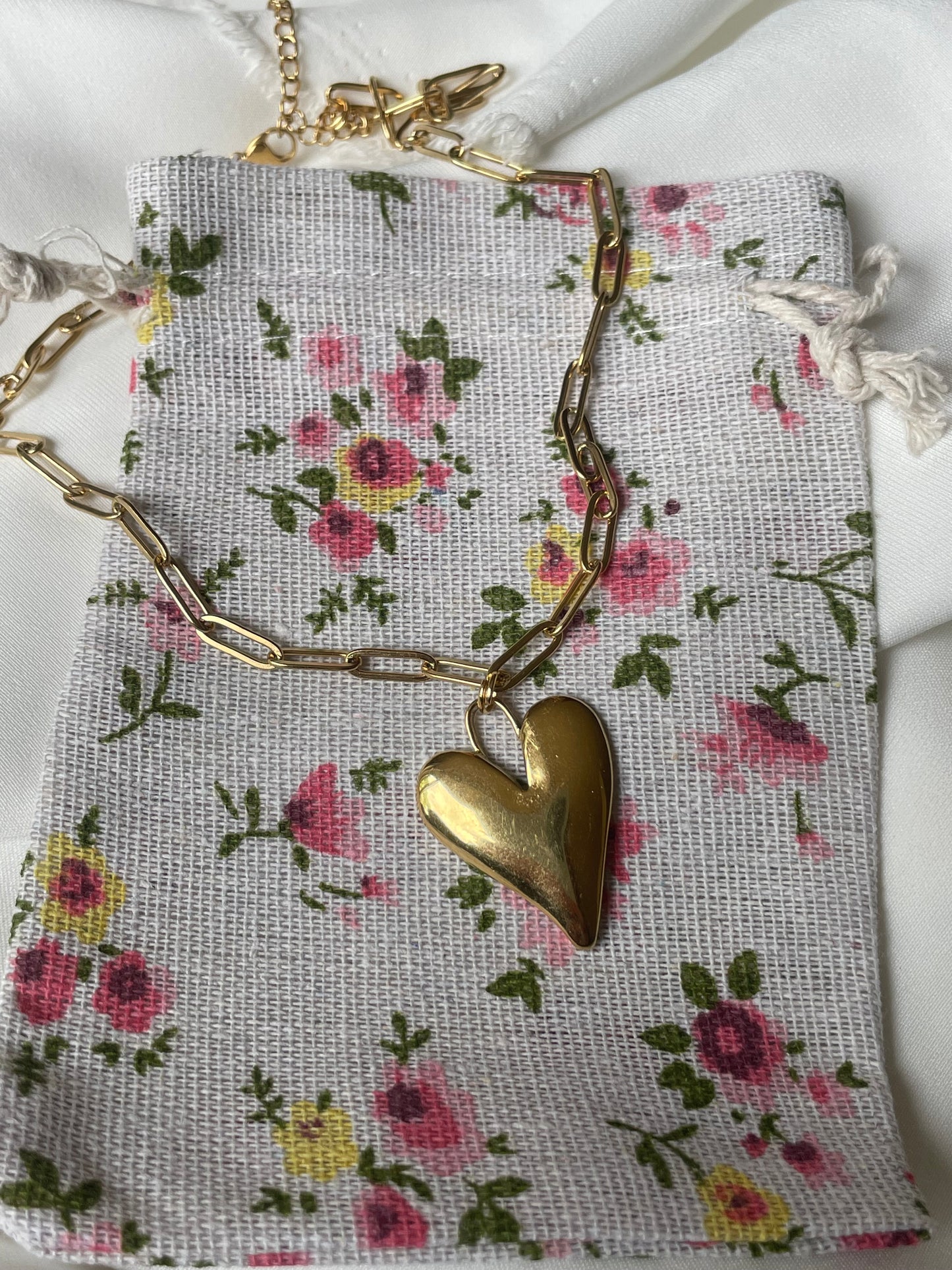 ‘BIG HEART’ necklace goud