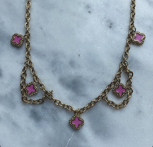 ‘CLOVER’ necklace roze