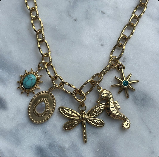 ‘FLYING OCEAN’ necklace