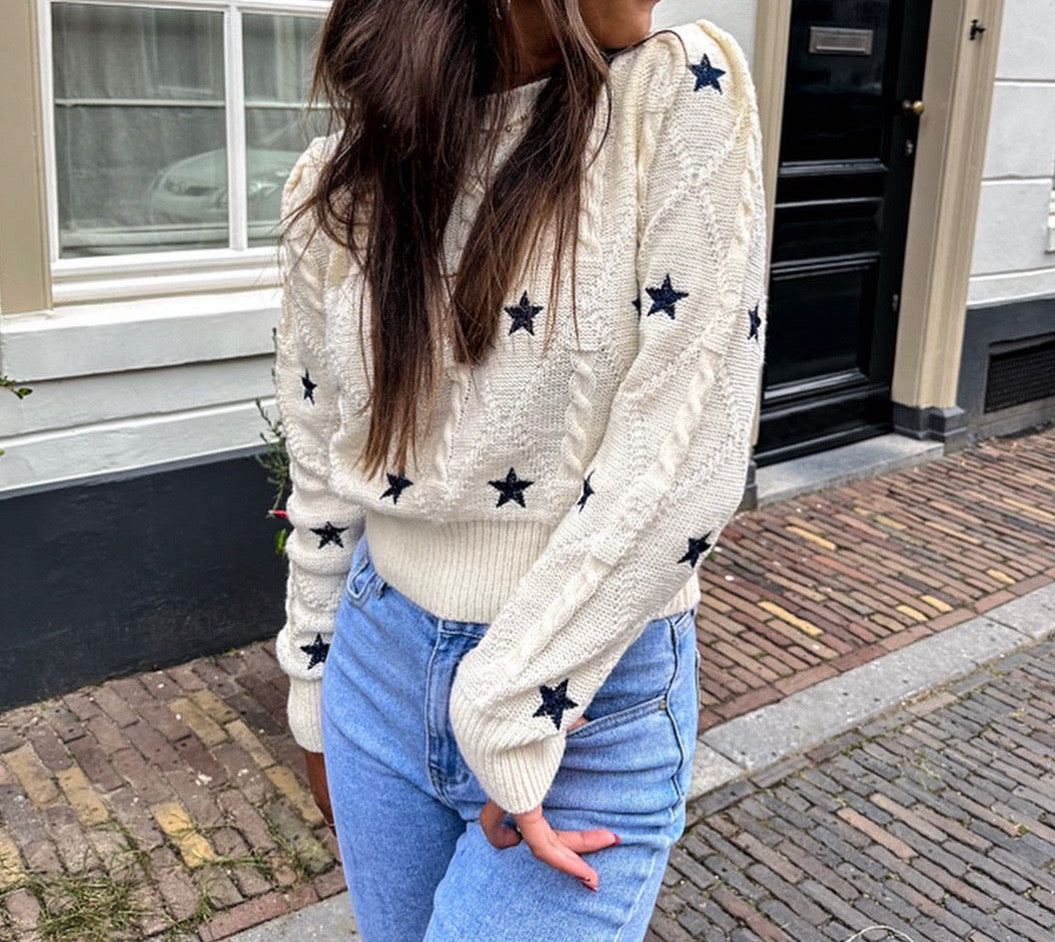 ‘STAR KNIT’ sweater