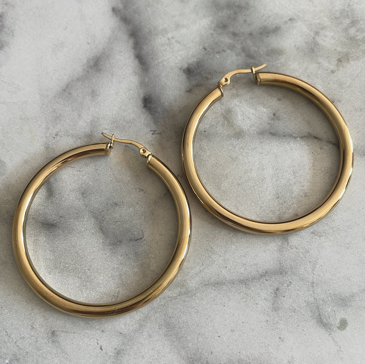 'GOLDEN HOUR' earrings