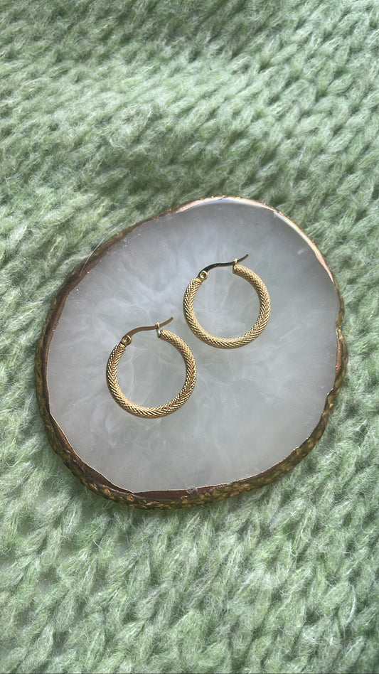 ‘TEXTURED HOOP’ earrings